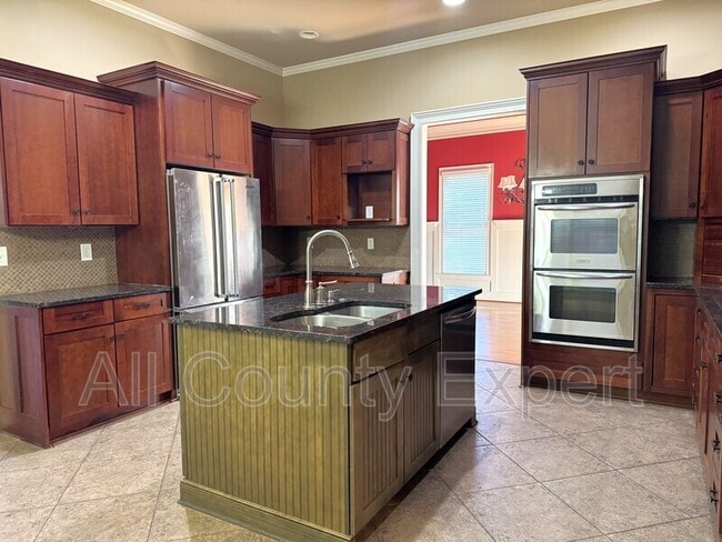 Building Photo - 1520 Vassar Ave