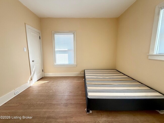 Building Photo - 2733 Preston Hwy