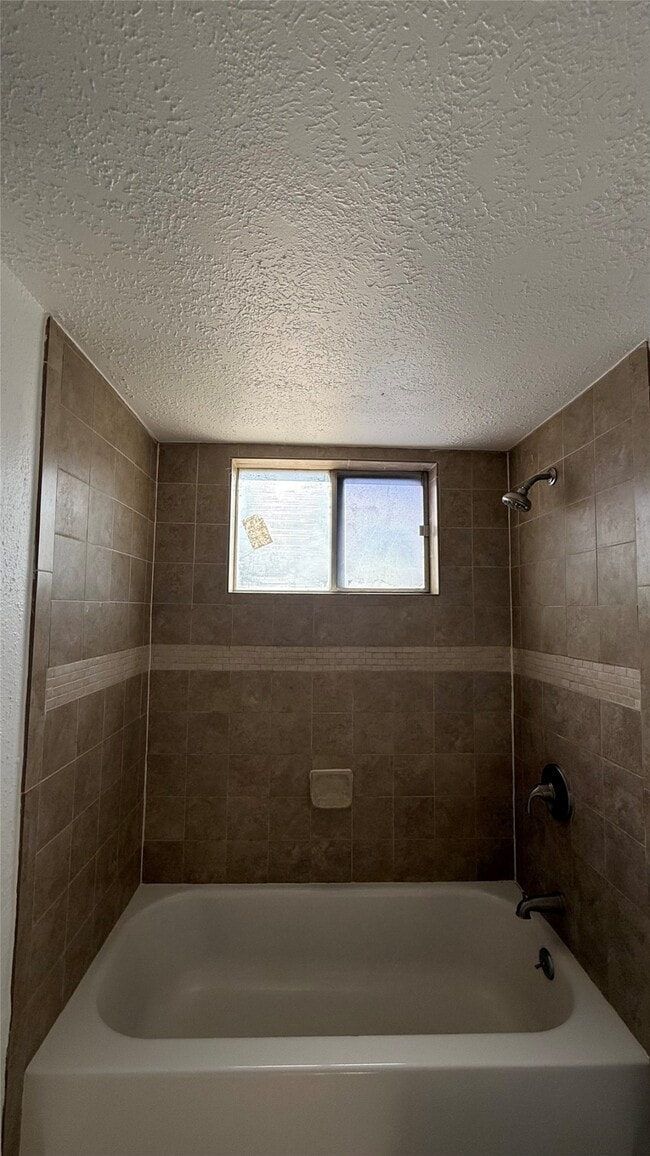 Building Photo - 12707 Marble Dr