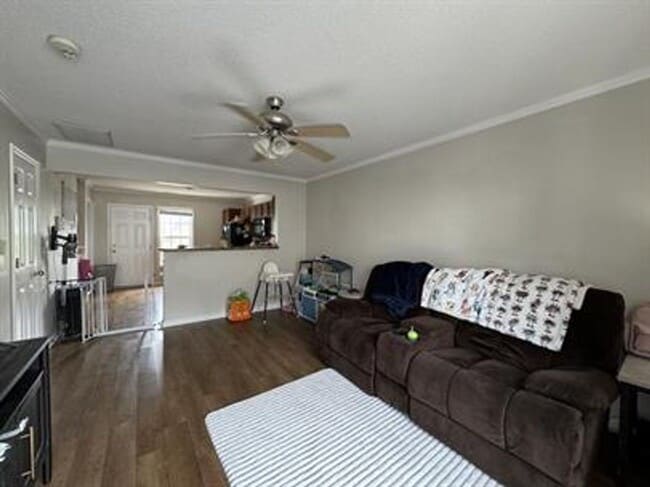 Building Photo - 154 Cornerstone Pl