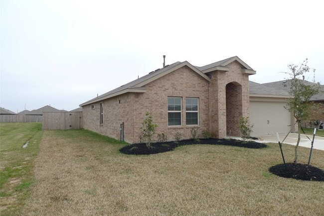 Building Photo - 3003 Lightles Manor Ct