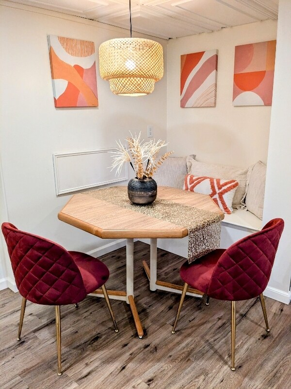 Building Photo - 564 Walton Ave