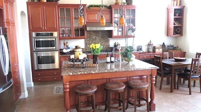 Building Photo - 2154 Lusitano St