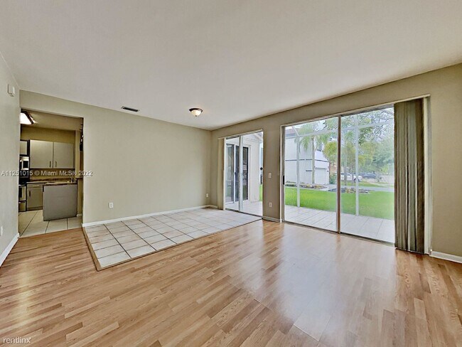 Building Photo - 4 br, 2 bath House - 15901 NW 5th St