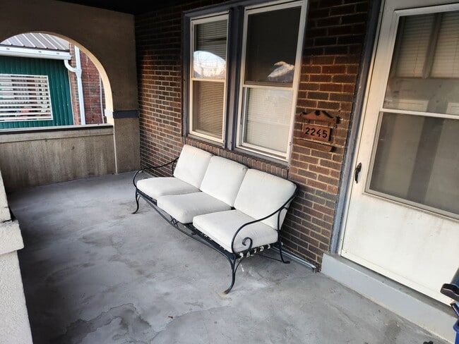 Building Photo - 2245 S Braddock Ave