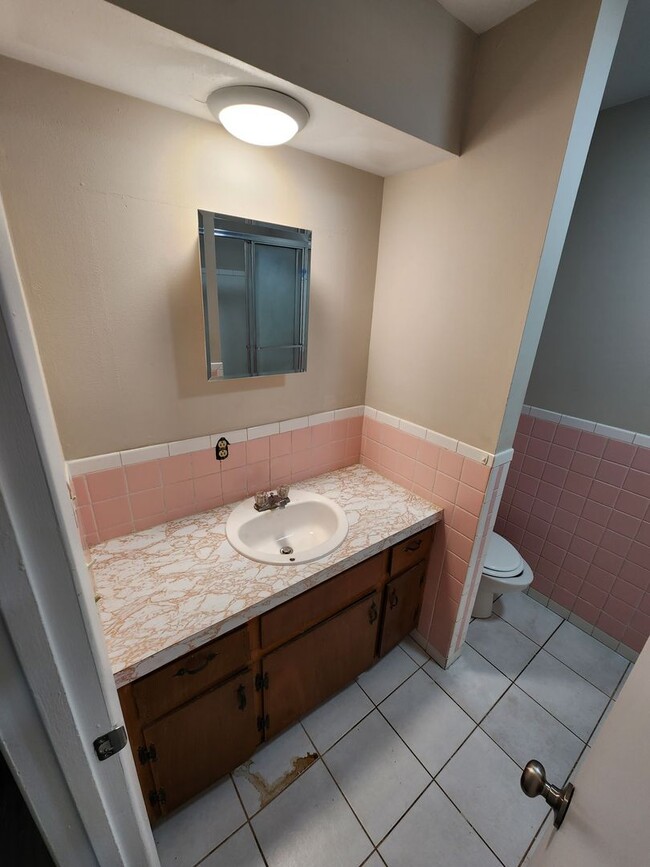Building Photo - Spacious 3-Bedroom, 2-Bathroom Home COMING...