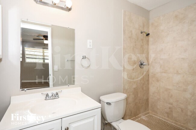 Building Photo - 1291 NW 60th Ave