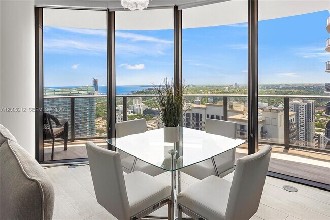 Building Photo - 45 SW 9th St