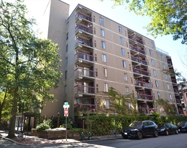 Primary Photo - 280 Harvard St