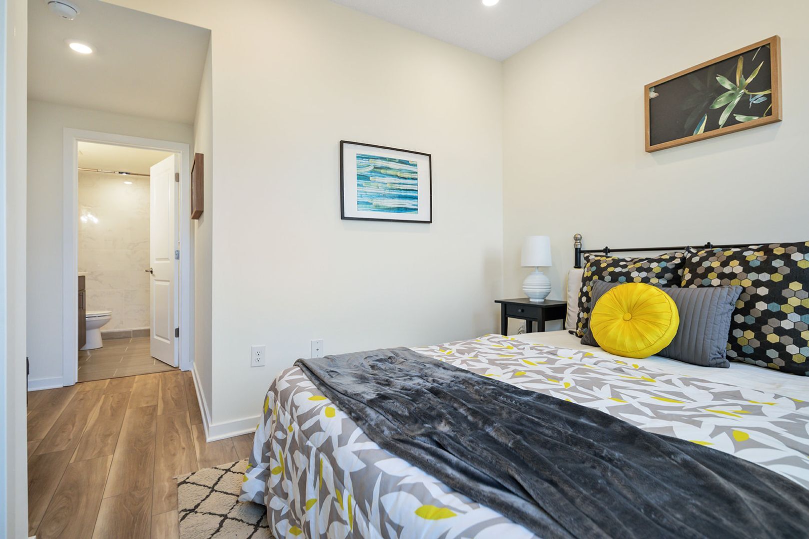 Building Photo - Ave V (LO)