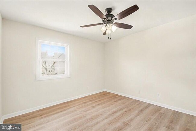 Building Photo - 2113 Matthew Ln