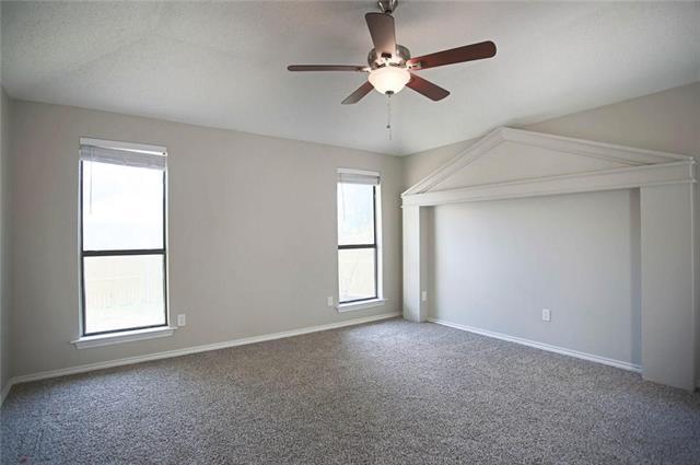 Building Photo - 2118 Falcon Ridge Dr
