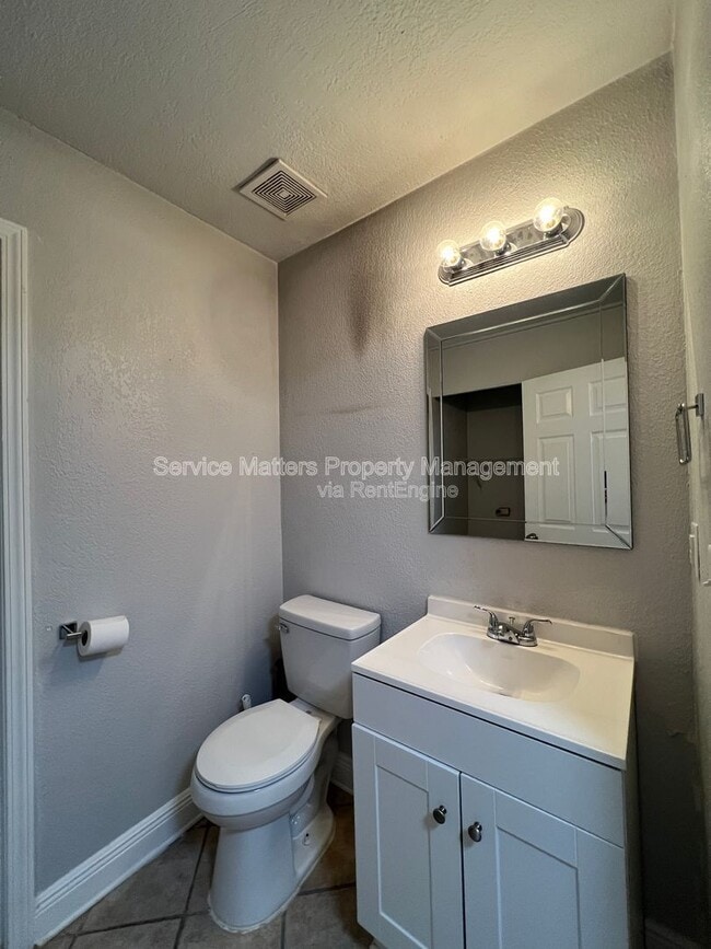 Building Photo - 3747 Berryhill Rd