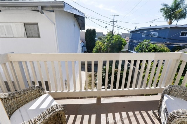 Building Photo - 236 Avenida Del Poniente