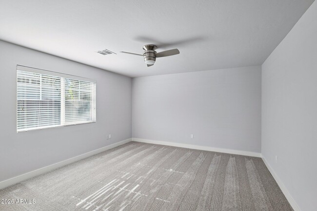 Building Photo - 4232 North 19th Pl