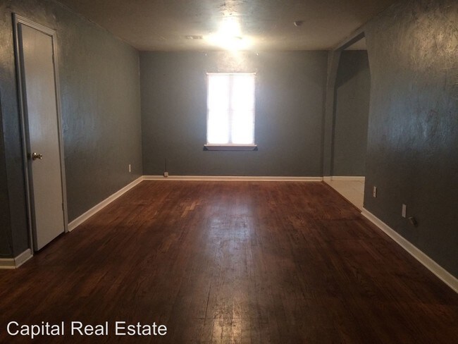 Building Photo - 3 br, 1.5 bath House - 116 W. Steed Dr.