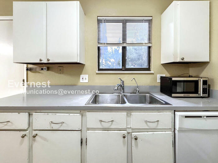 Building Photo - 9379 W 104th Dr