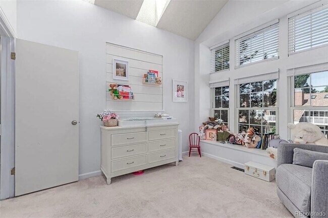 Building Photo - 4676 S Dillon Ct