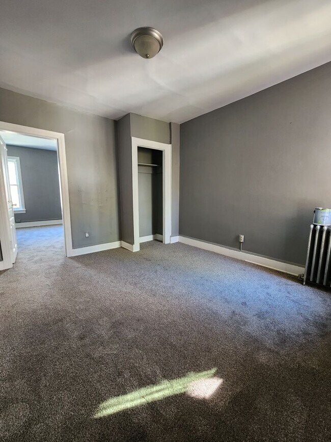 Building Photo - 255 S Belvidere Ave