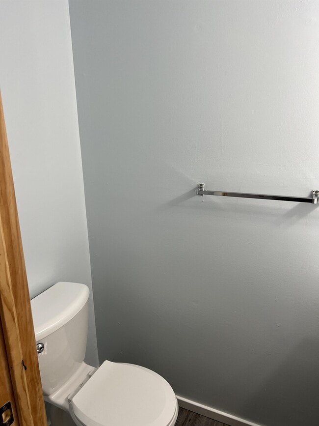 Building Photo - 2003 E Florida Ave