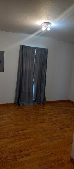 Building Photo - 410 Harrison Ave