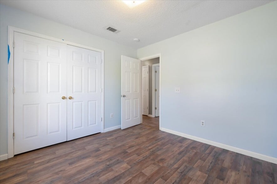 Building Photo - 756 Melissa Dr