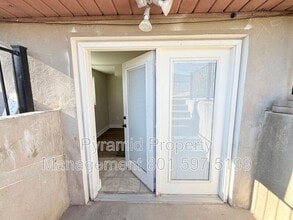 Building Photo - 250 N 360 W