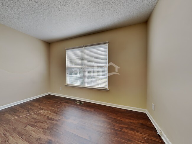 Building Photo - 295 Hialeah Court