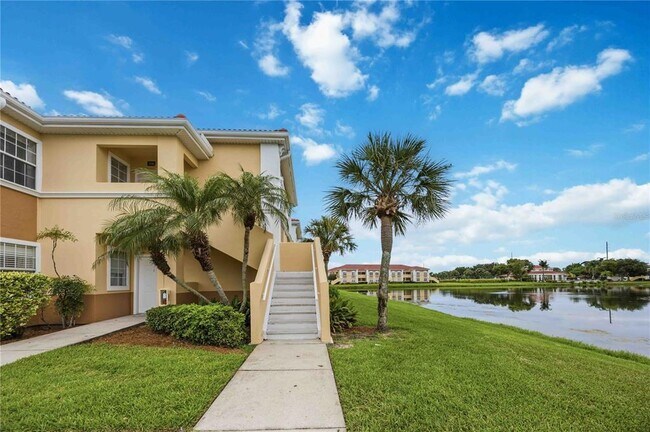 Building Photo - 1025 Villagio Cir