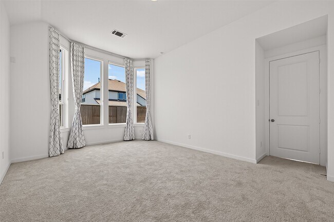 Building Photo - 5802 Reef Rdg Dr