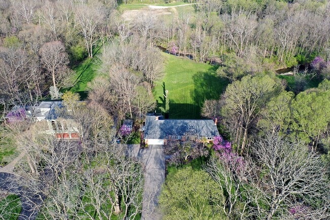 Building Photo - Beautiful, one of a kind property on four ...