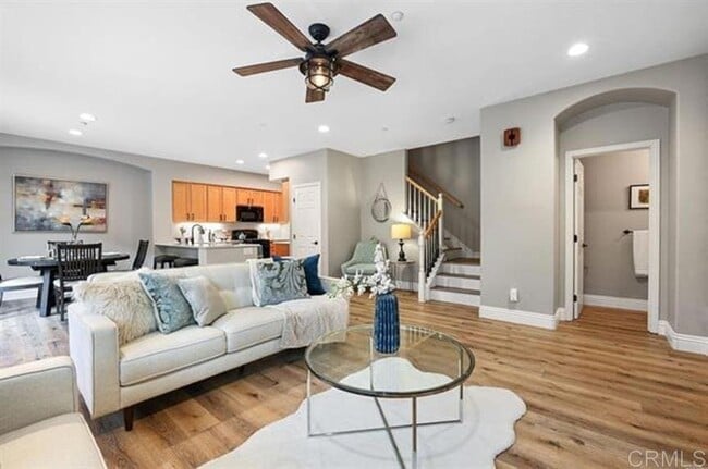 Building Photo - 1436 Clearview Way