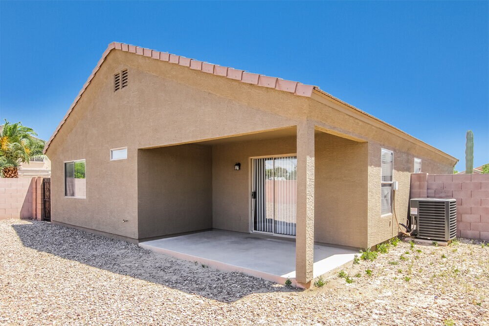 Building Photo - 1840 S 106th Ln