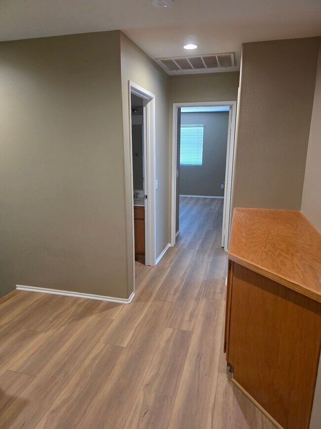 Building Photo - South Temecula - 4 Bedroom Home in Paloma ...