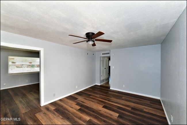 Building Photo - 4217 Canterbury Dr