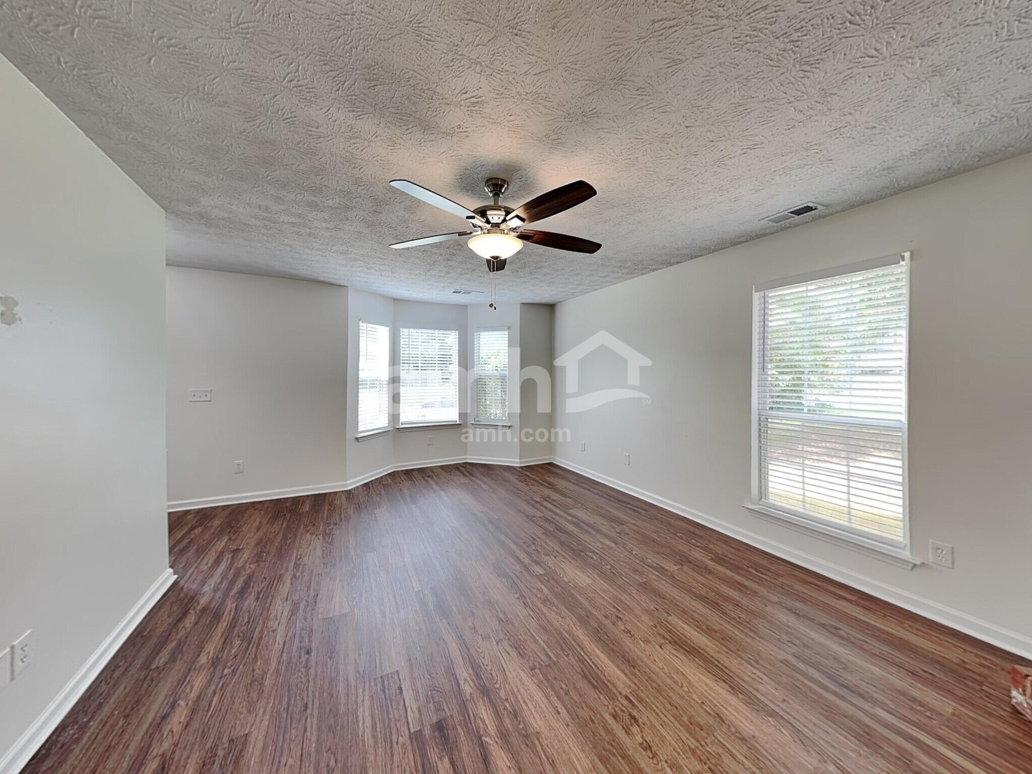 Building Photo - 2857 Golden Club Bend