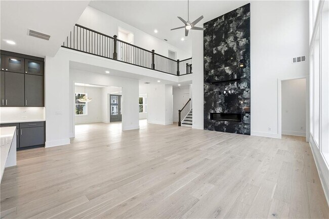 Building Photo - 7370 Cornflower Ct