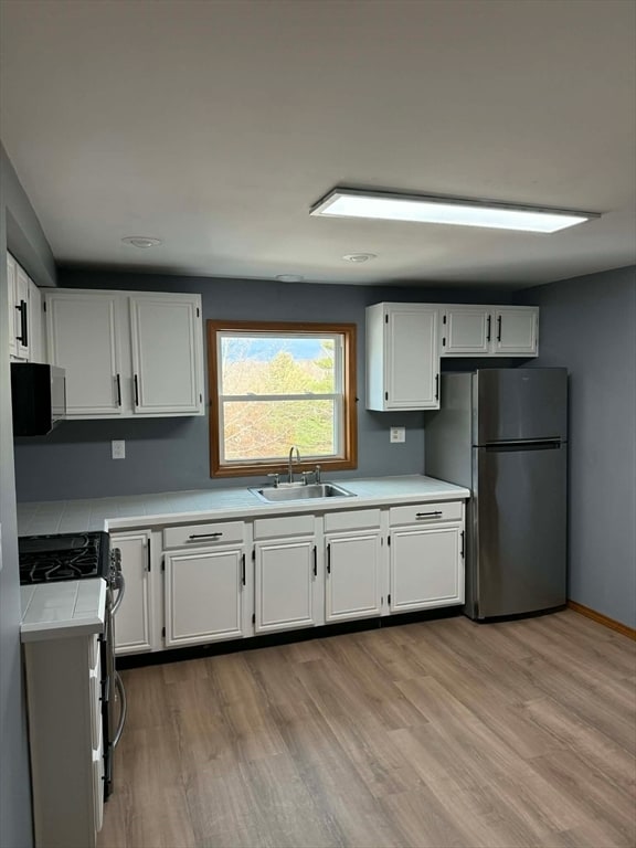 Building Photo - 6 Lawn St