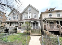 Building Photo - 2879 E 77th St