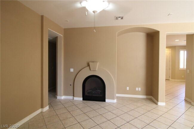 Building Photo - 754 Rise Canyon Dr