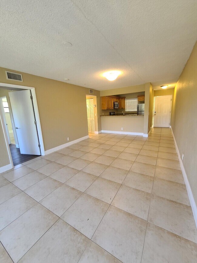 Building Photo - 1601 Balfour Point Dr