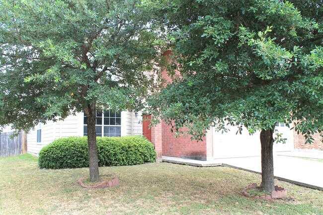 Building Photo - 7631 Bedford Cr