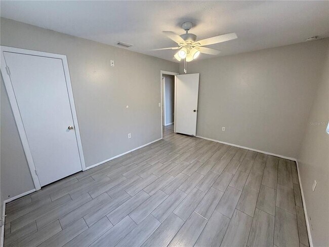 Building Photo - 651 Duncan Cir W
