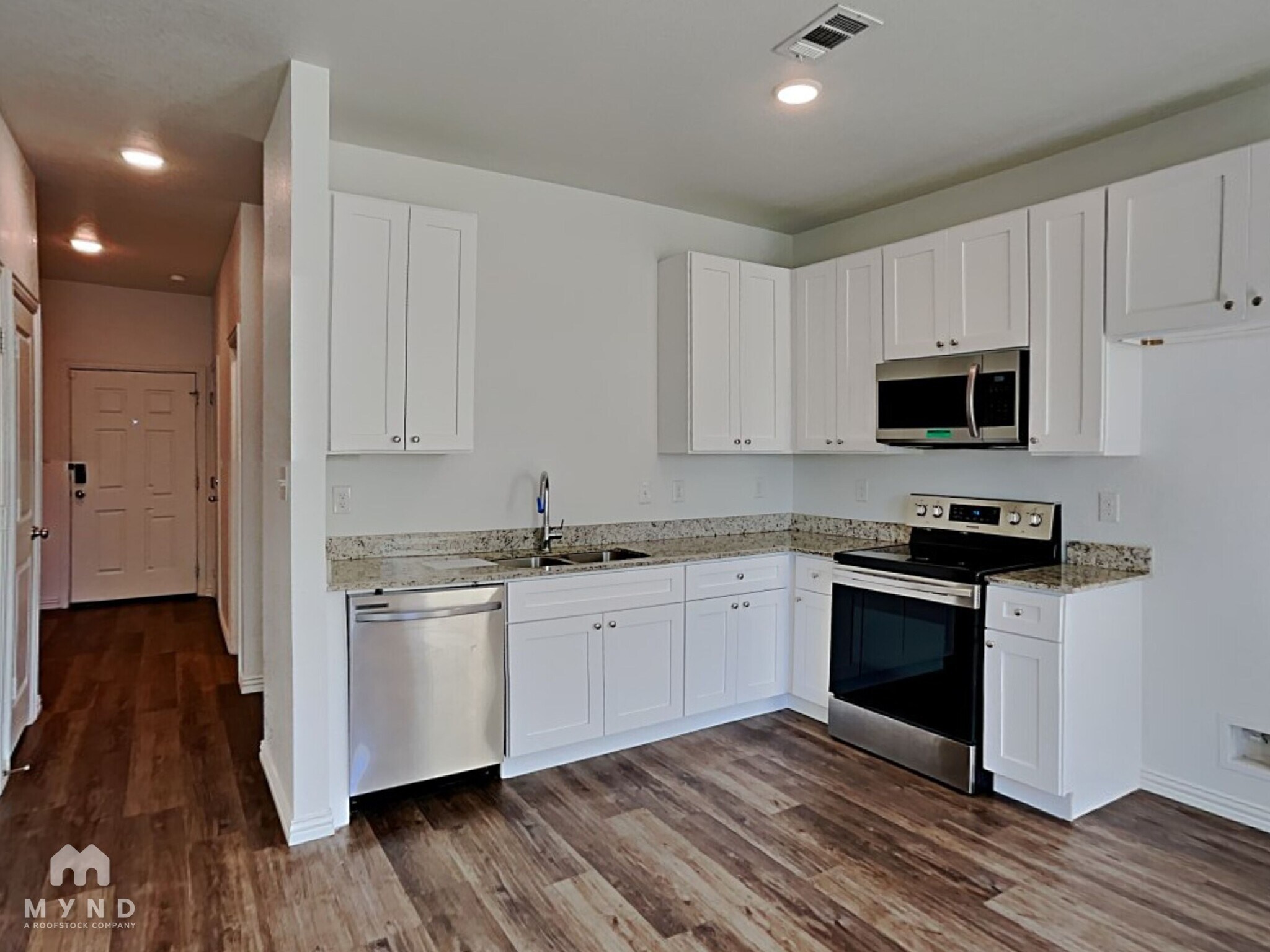 Building Photo - 3265 Karen St