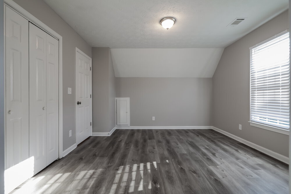 Building Photo - 700 Allen's Landing Dr SE