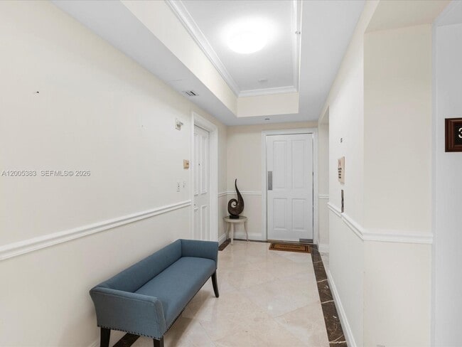 Building Photo - 17875 Collins Ave