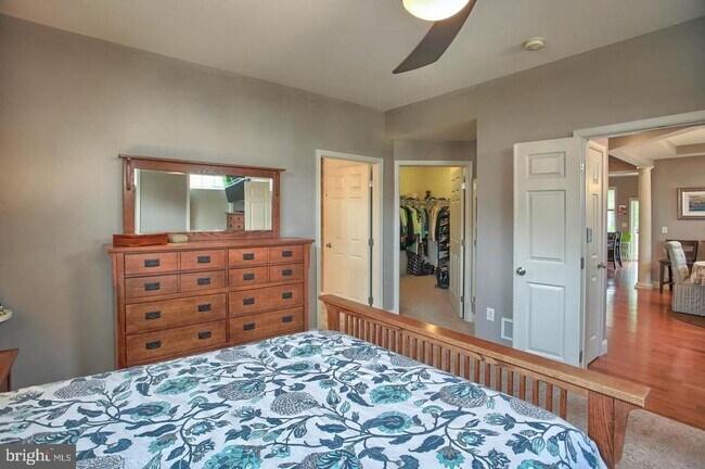Building Photo - 4755 Laurel Valley Ln