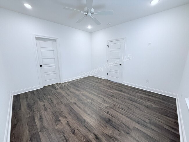 Building Photo - 4BR/4.5BA For Rent