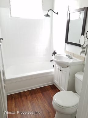 Building Photo - 438 E Acacia Ave