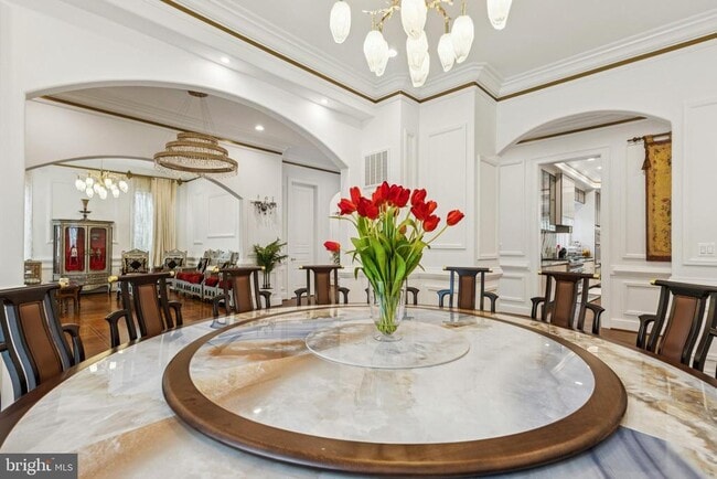 Building Photo - 855 Dolley Madison Blvd